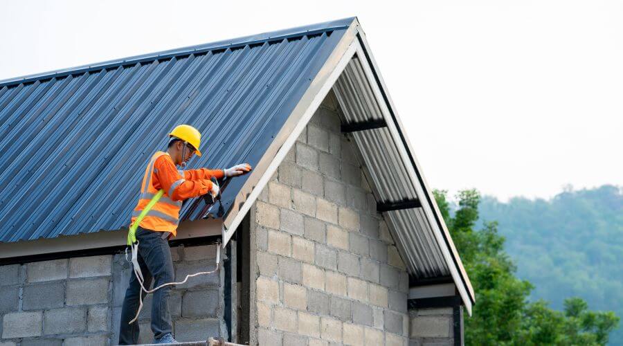 Expert Emergency Roof Repairs services in Reynoldsburg, OH